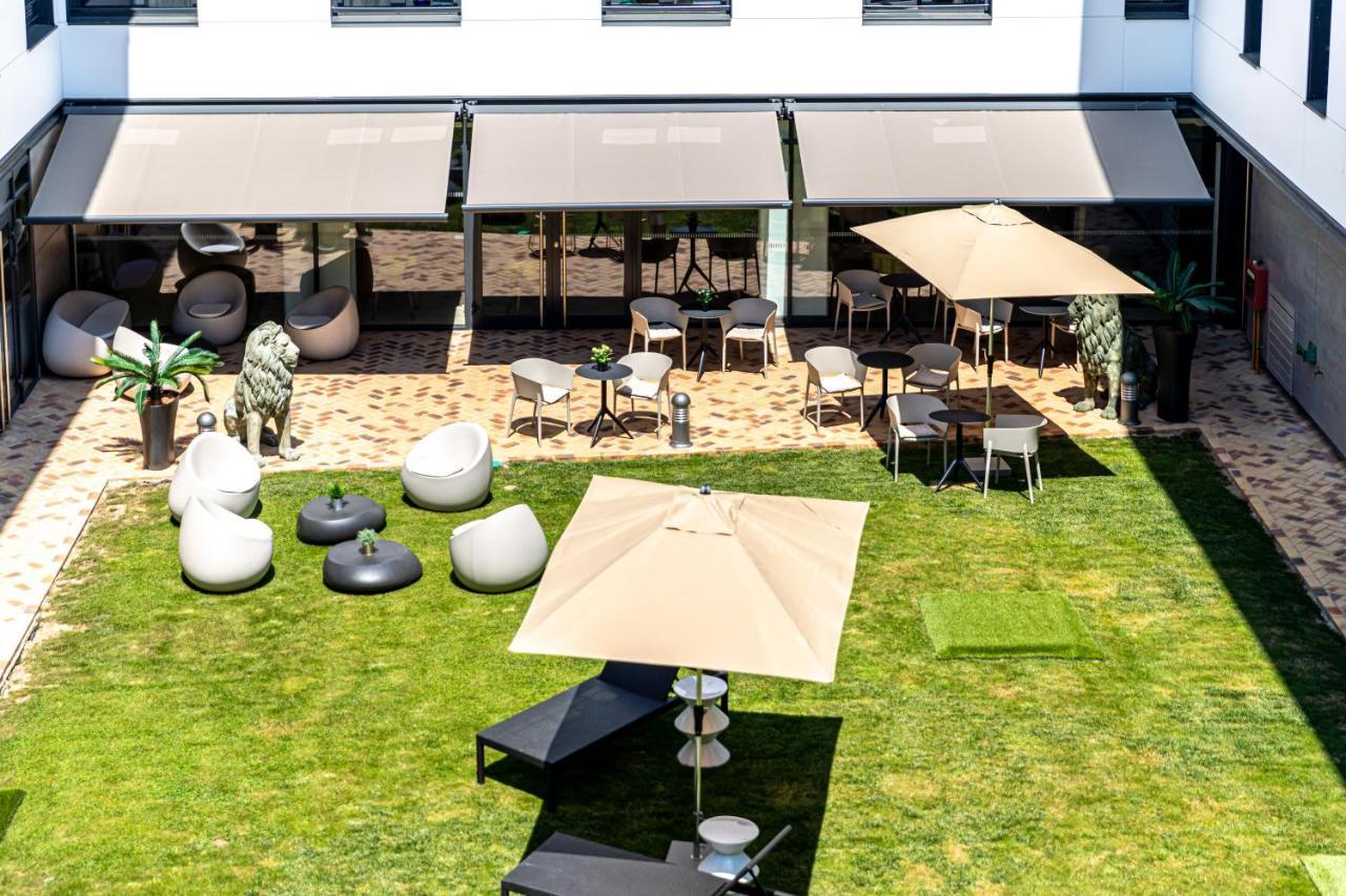 Les Jardins De St Cloud Apart otel Saint-Cloud Dış mekan fotoğraf