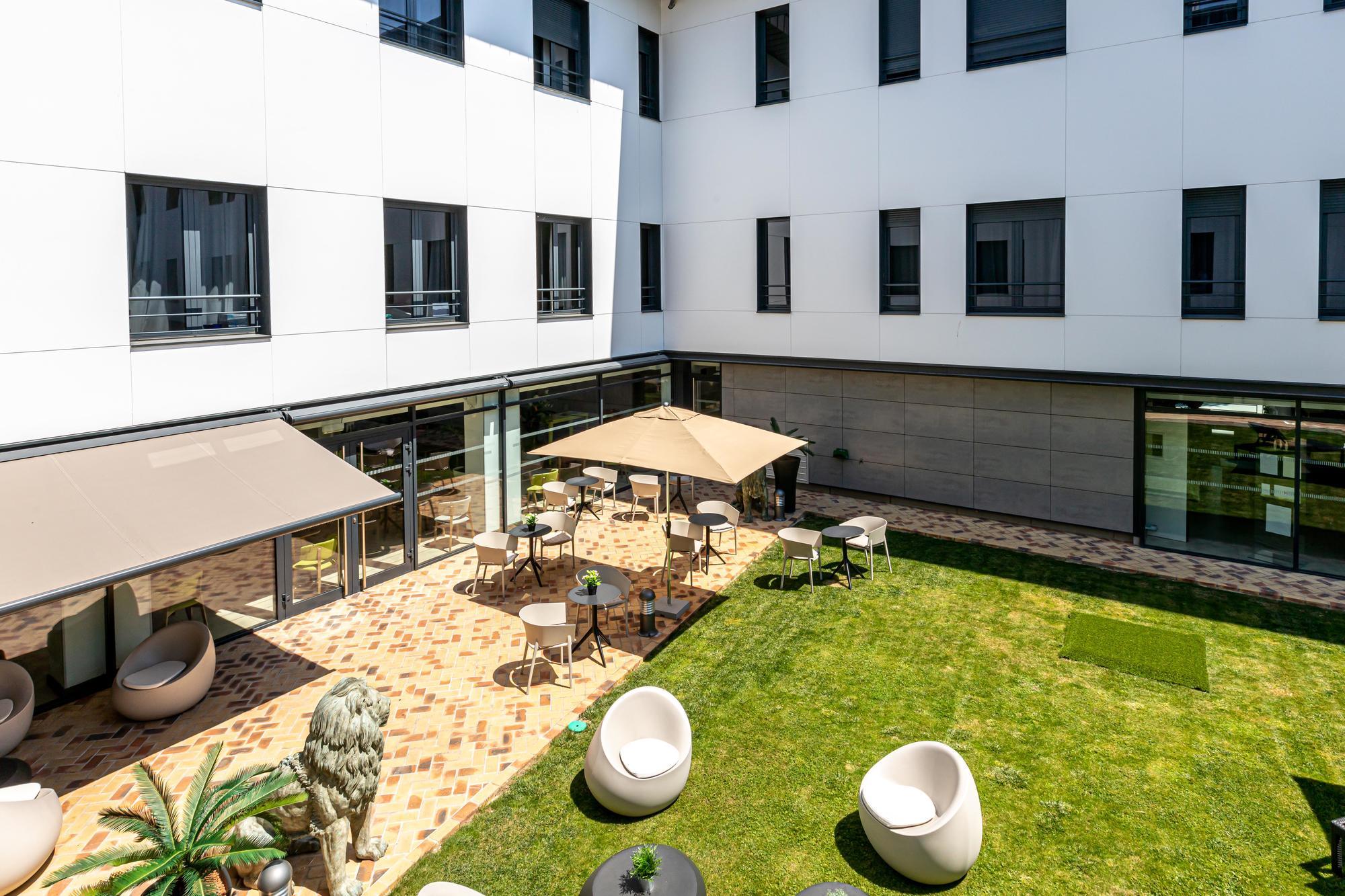 Les Jardins De St Cloud Apart otel Saint-Cloud Dış mekan fotoğraf